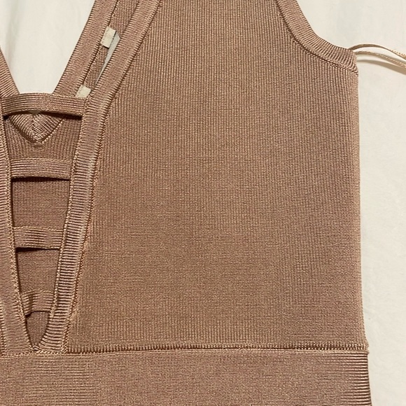 Guess Bandage Crop Top Size XS - Picture 5 of 9